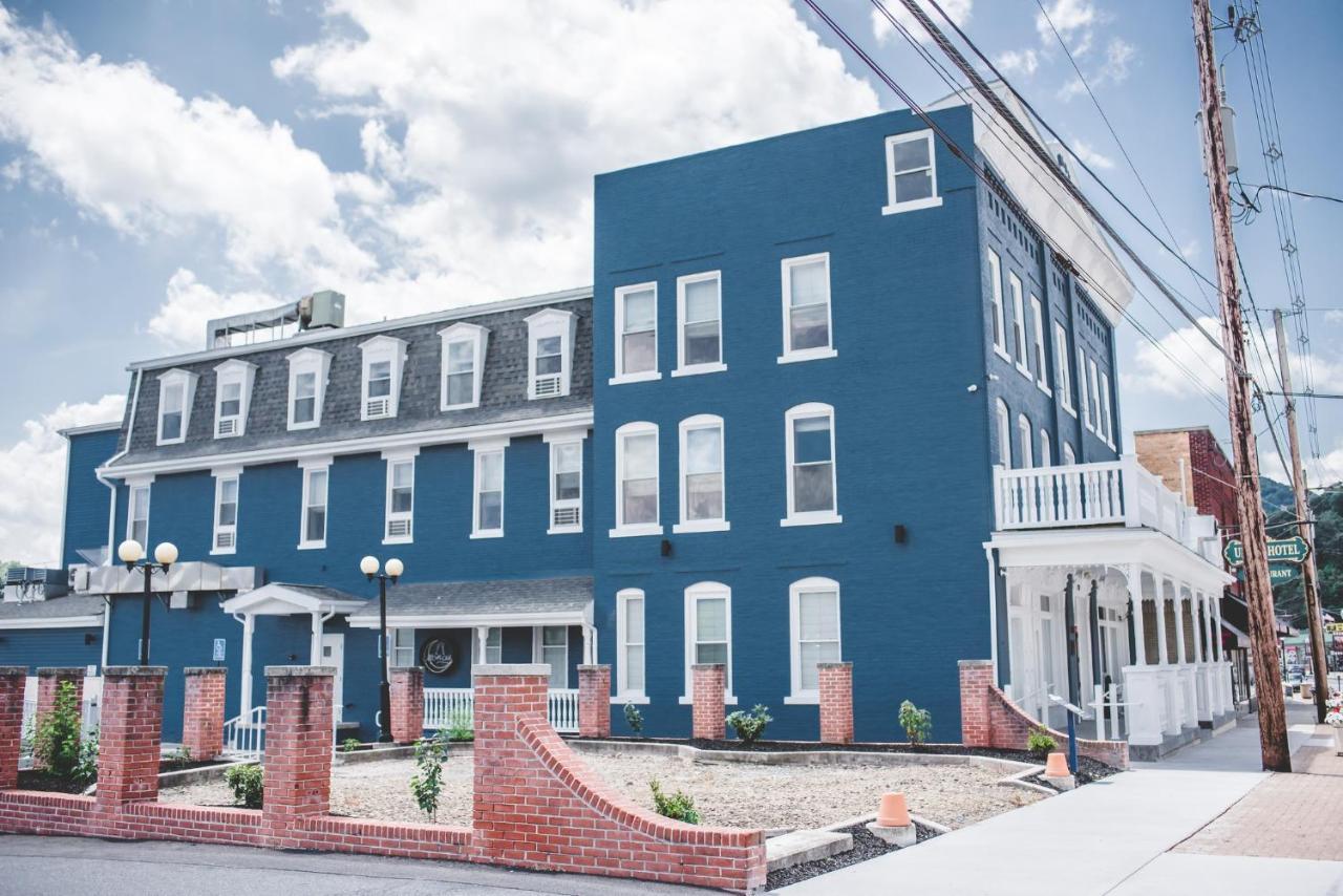 The Union Hotel Everett Bagian luar foto