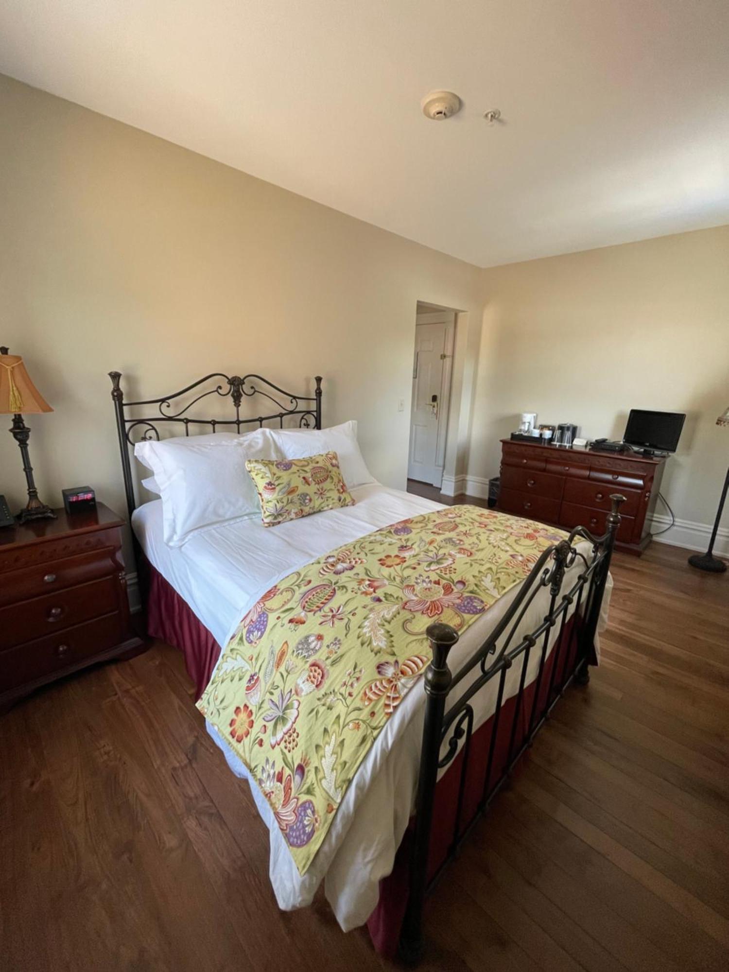 The Union Hotel Everett Bagian luar foto